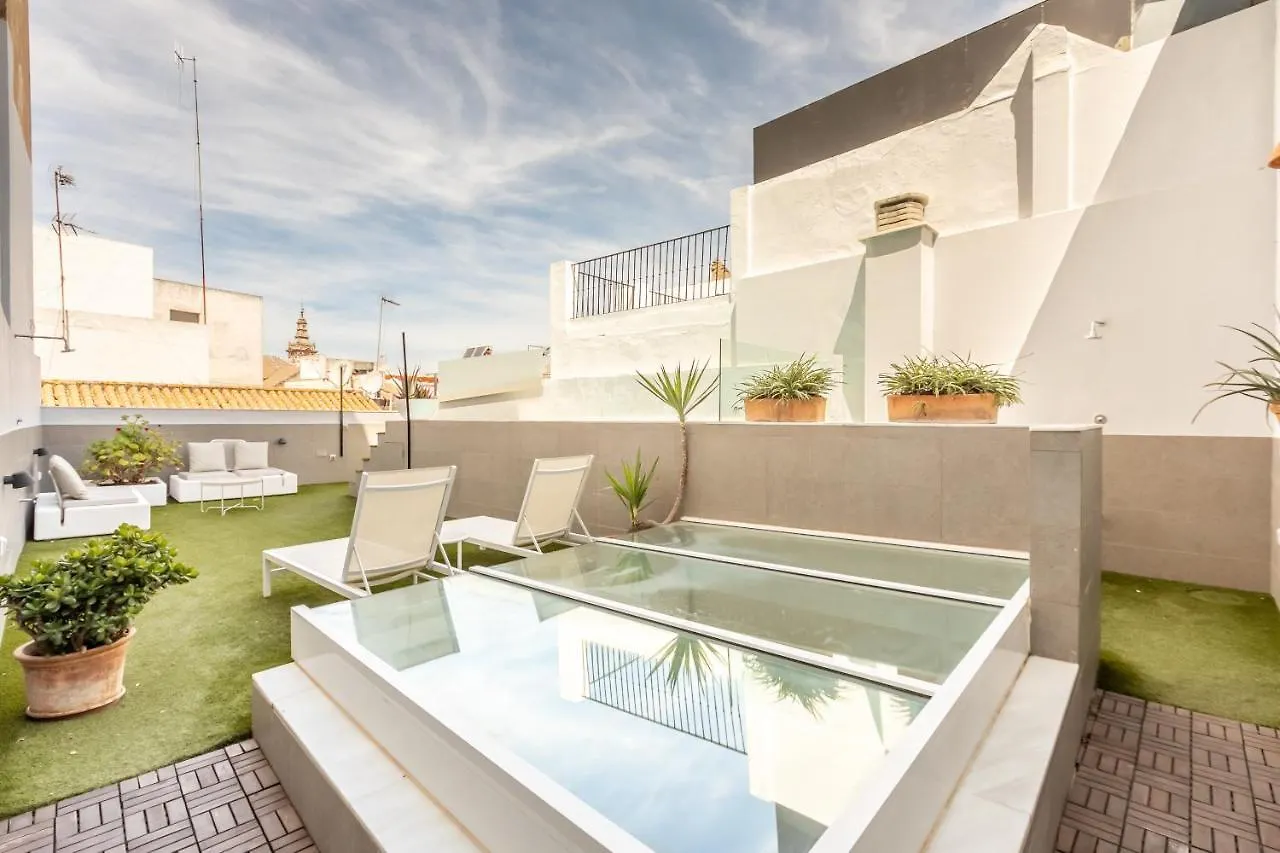 Kayser Premium Suites Seville 0*,