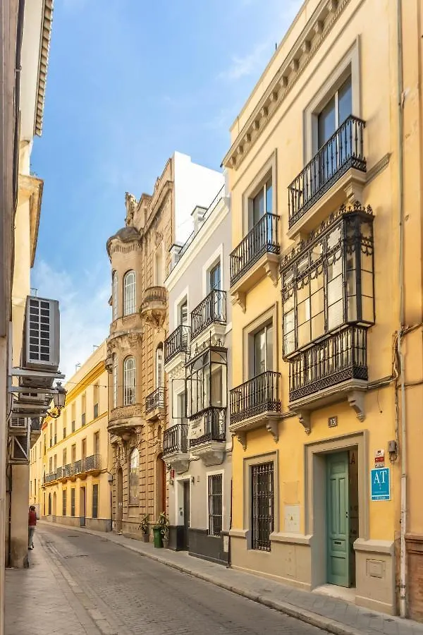 Kayser Premium Suites Seville